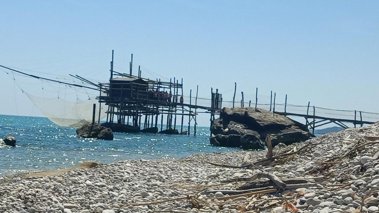 Azzurra Villa Torino di Sangro Exteriör bild
